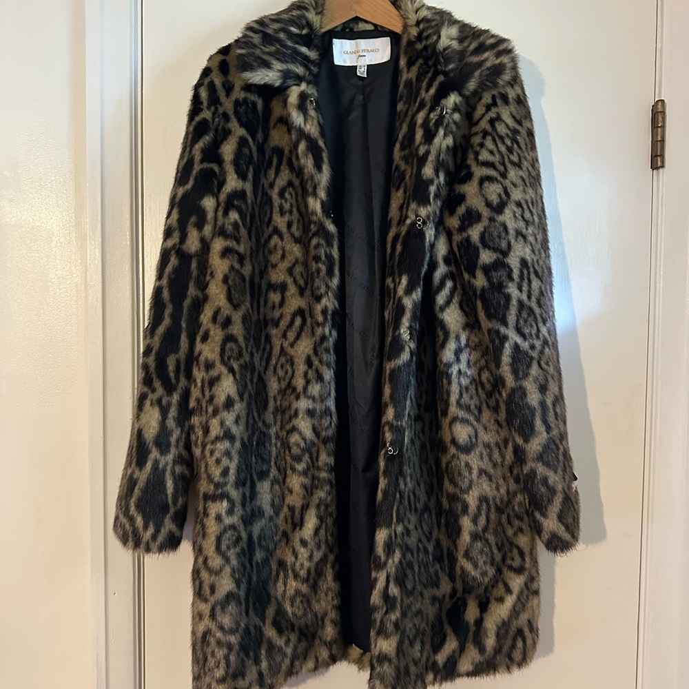 Gianni Feraud Leopard Print faux fur coat
